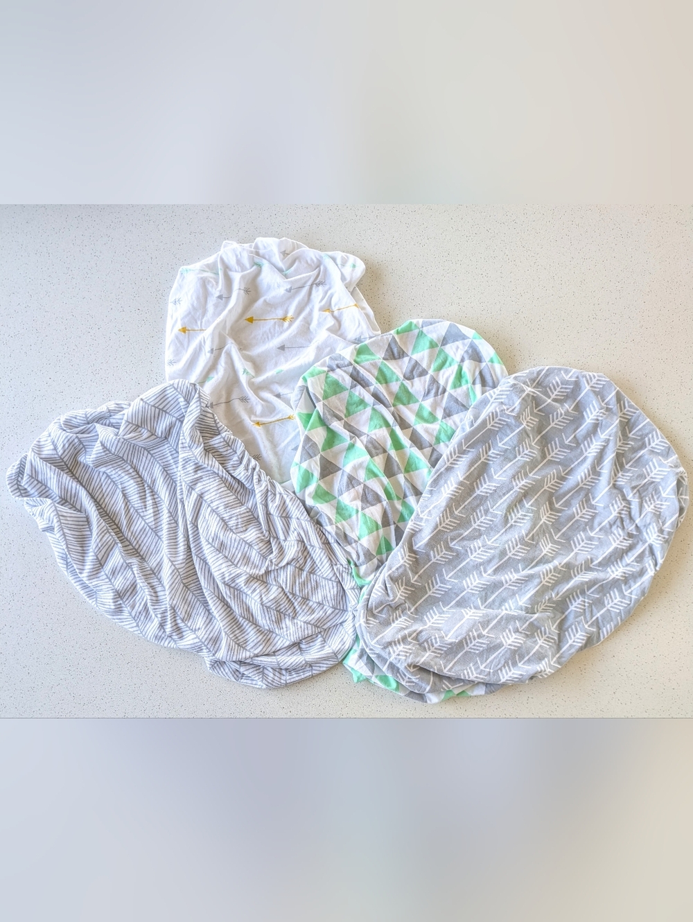 Set Of 4 Bassinet Fitted Sheets - Soft Arrow & Geometric Prints